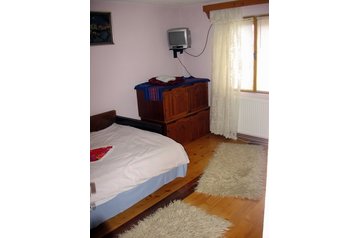 Pension de famille Corbeni 1